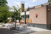 Eingang zur Gaststätte Wiesbachtalhalle Das Foto zeigt den Eingangsbereich der Gaststätte "Wiesbachtalhalle"