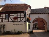Stadttormuseum Wehrheim In dem Foto ist das Stadttormuseum in Wehrheim von Außen zu sehen.