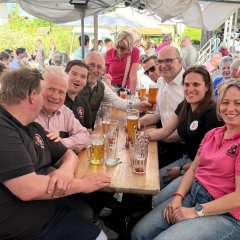 Tag 2, Besuch im Apfeldorf